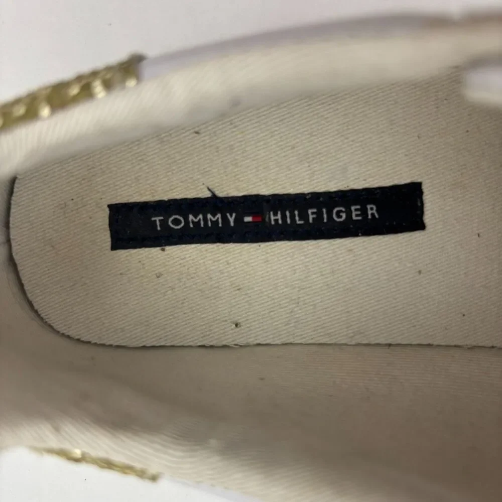 Tommy Hilfiger tommy hilfiger
